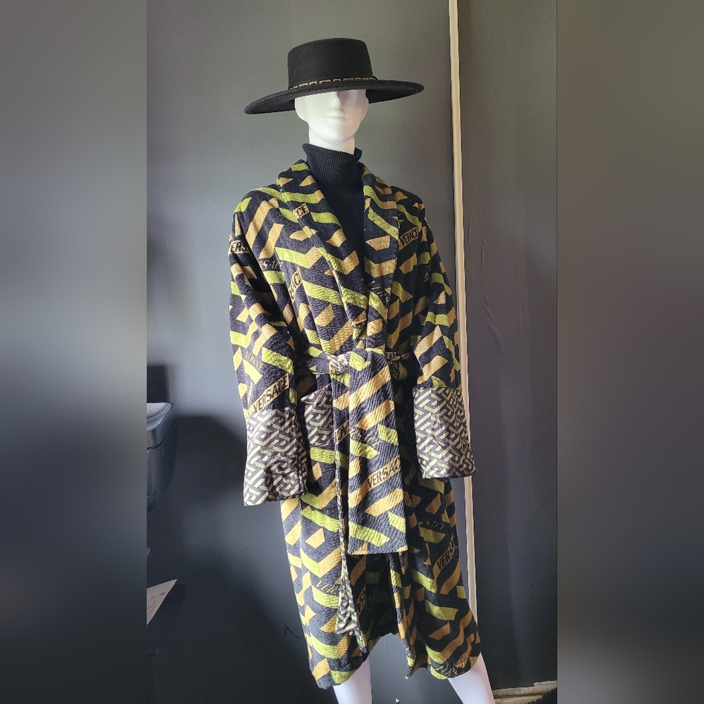 Versace La Greca Bathrobe  Size: M